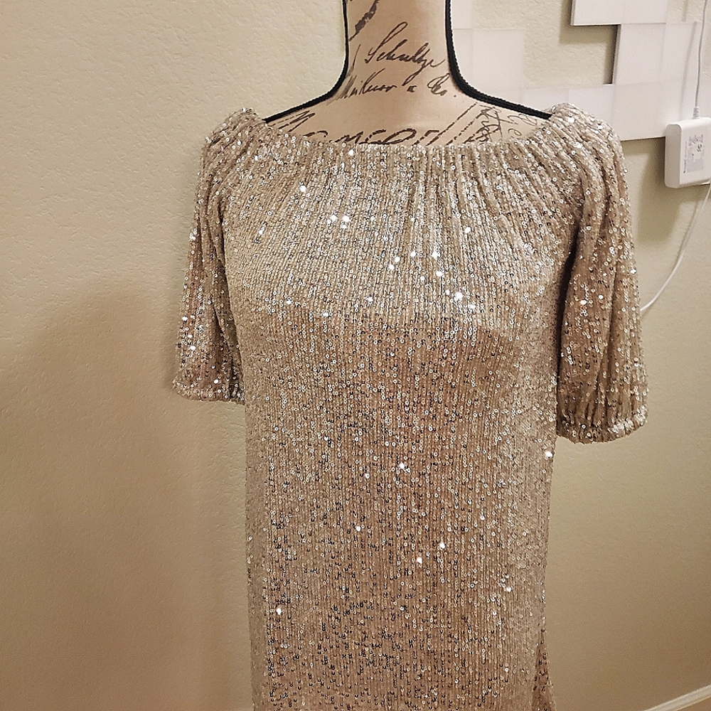 Venus dress